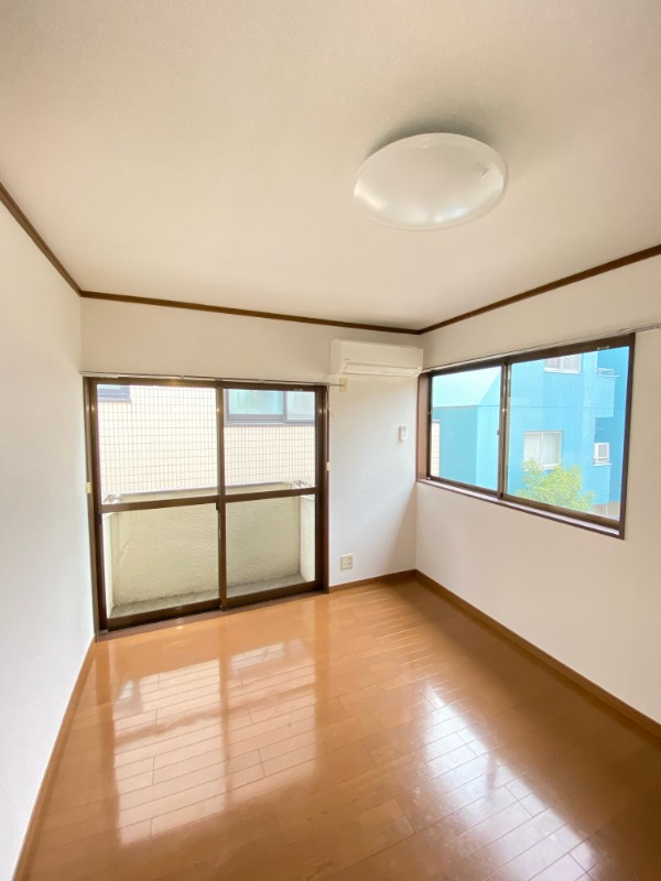 居室・リビング　※他部屋参考写真