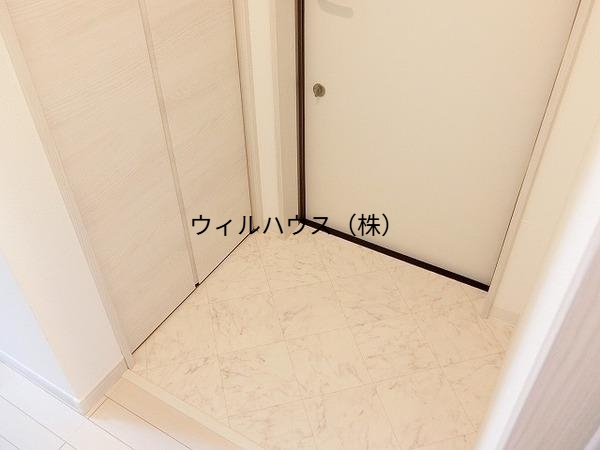 玄関　シューズボックスあり！