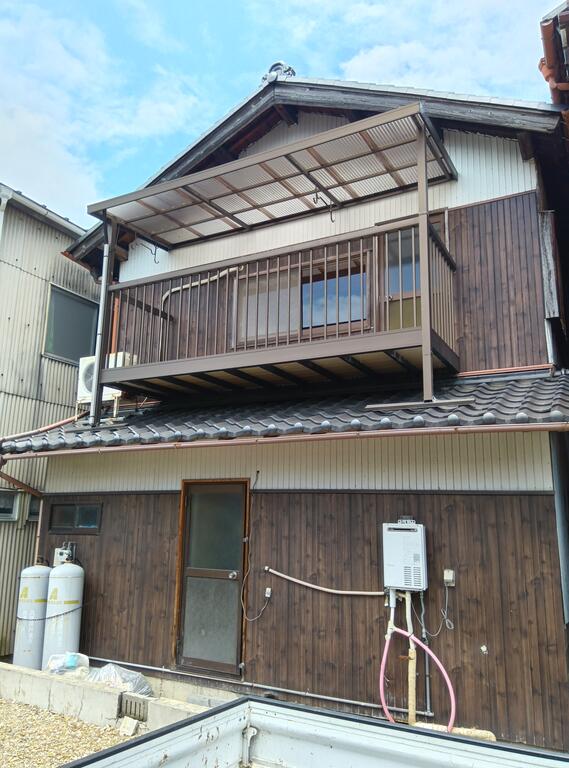 氷上町成松貸家の外観写真