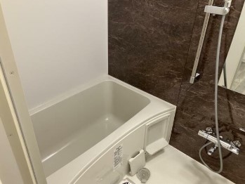 バス・シャワールーム　別部屋参考写真