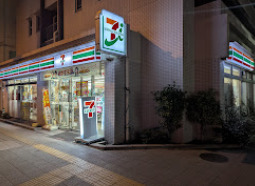 コンビニ　セブン-イレブン 台東柳橋２丁目店（コンビニ）まで181m