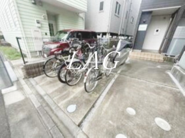 その他共有部分　駐輪場です。