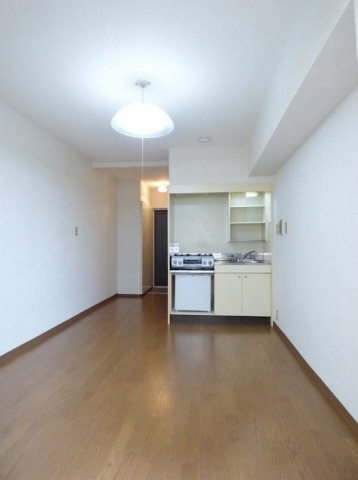 居室・リビング　この写真は同マンションの別のお部屋のものです