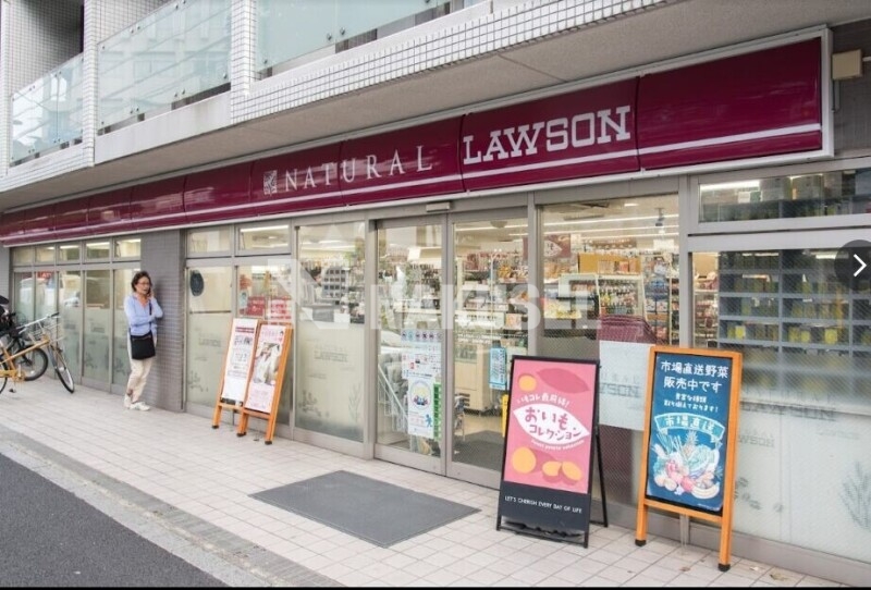 コンビニ　ナチュラルローソン目黒祐天寺前店（コンビニ）まで414m
