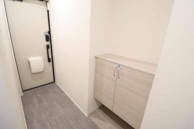 residence歌川町 A棟の玄関写真