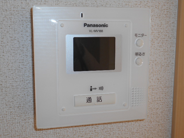 セキュリティ　カラーＴＶモニター付インターホン完備