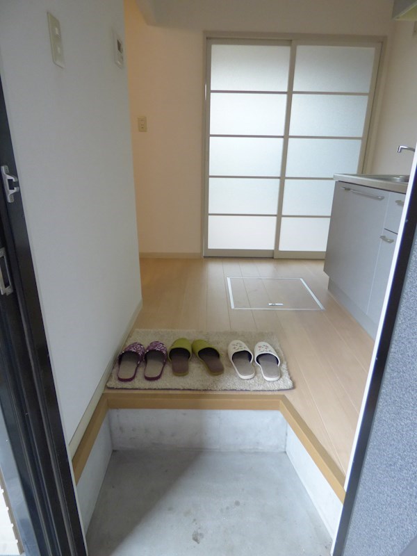 玄関　別部屋参考写真