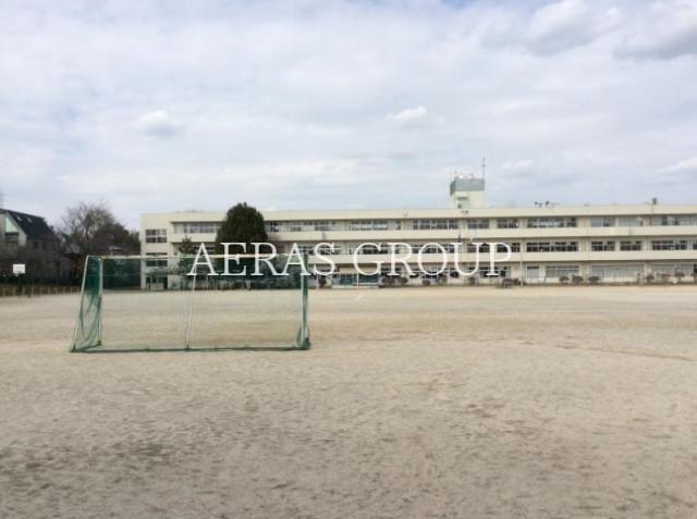小学校　春日部市立内牧小学校（小学校）まで774m
