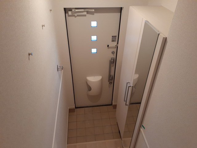 玄関　毎日通る玄関はこちらです