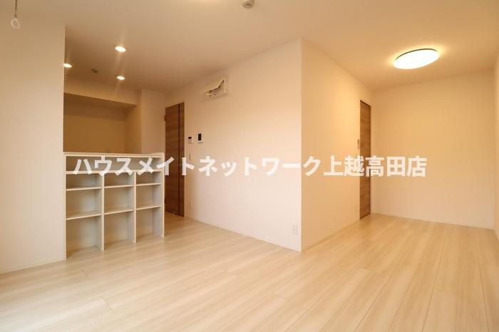 居室・リビング　洋室12.6帖