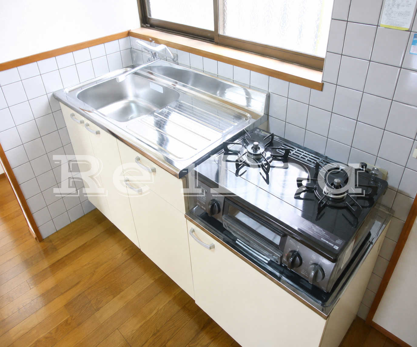 狛江市猪方2丁目戸建のキッチン写真