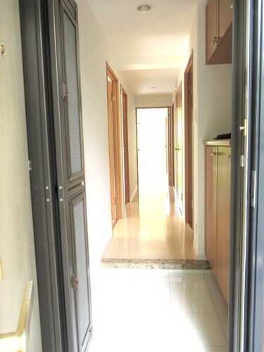 その他　共有部からの室内
