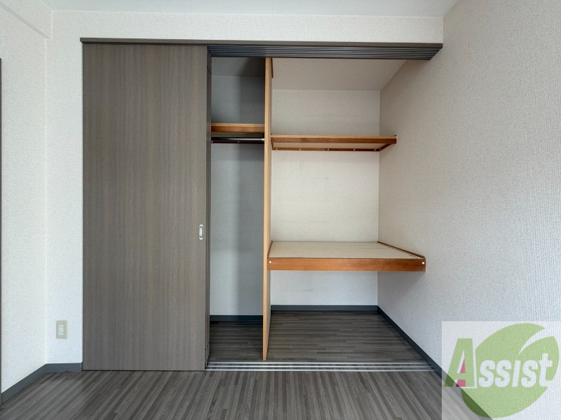 収納　収納もバッチリあるのでお部屋が片付きますよ！