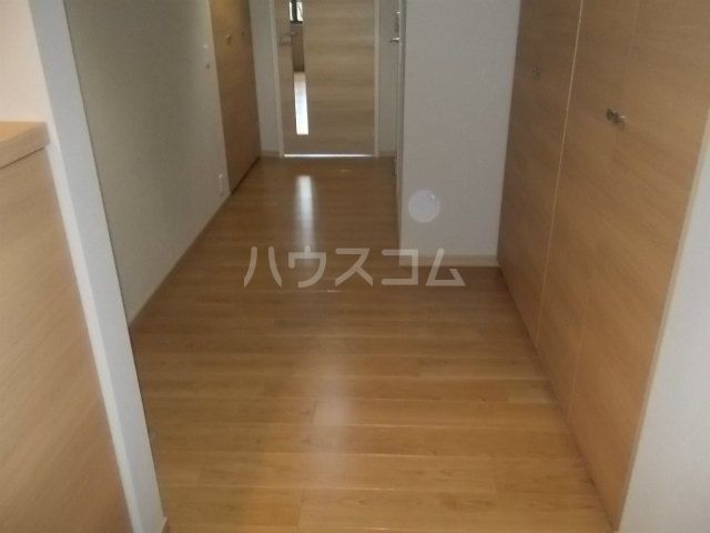WTCディアコート目黒平町の玄関写真