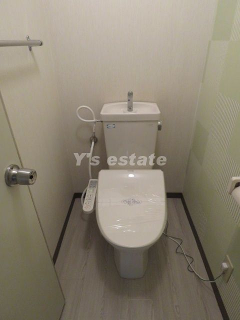 フォーレストコートA棟のトイレ写真