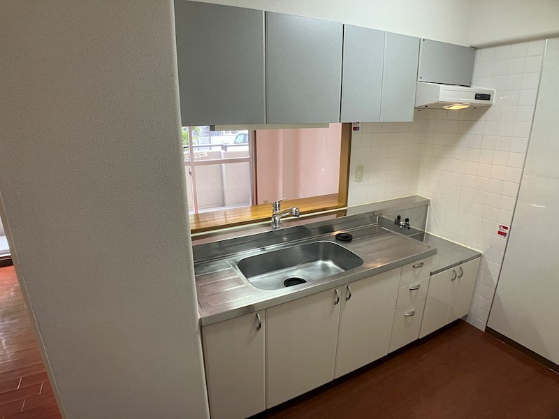 足立マンションのキッチン写真