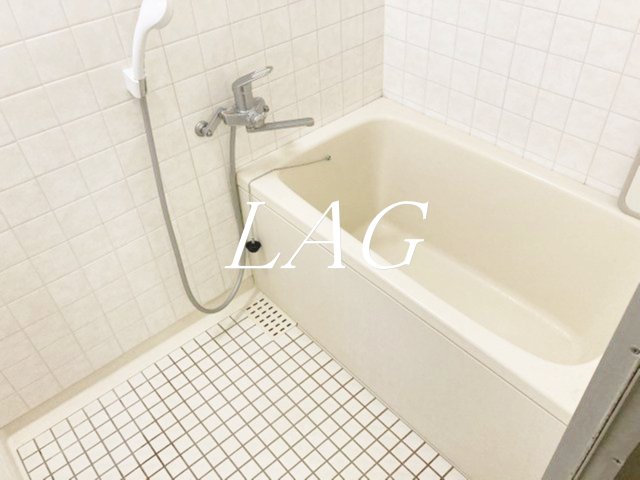 バス・シャワールーム　お風呂です。