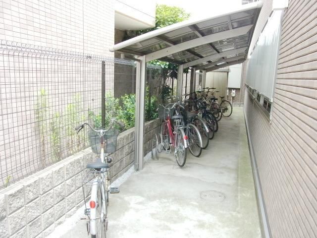駐車場　★駐輪場★