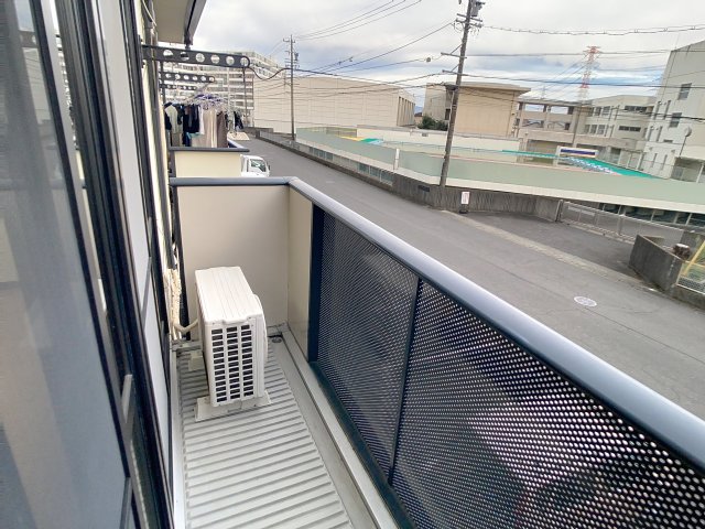 バルコニー　掲載写真は空室の別部屋を掲載しております。実際のお部屋と仕様
