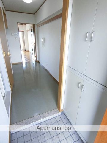フレッサ裾野の玄関写真