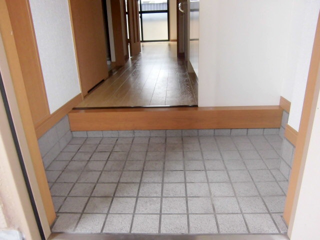 サリーレ中平の玄関写真