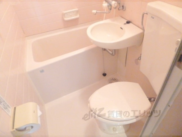 バス・シャワールーム　ユニットバス