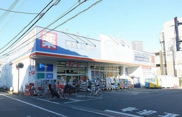 【東村山市廻田町のアパートのドラックストア】