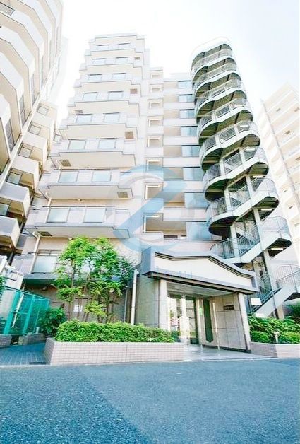 江戸川区中葛西のマンションの建物外観