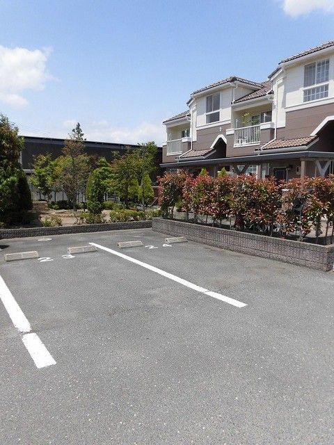 【大崎市古川前田町のアパートの駐車場】