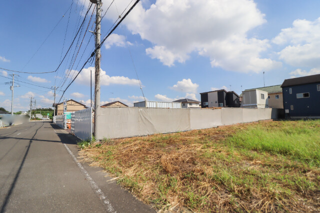 【真岡市長田のマンションの建物外観】