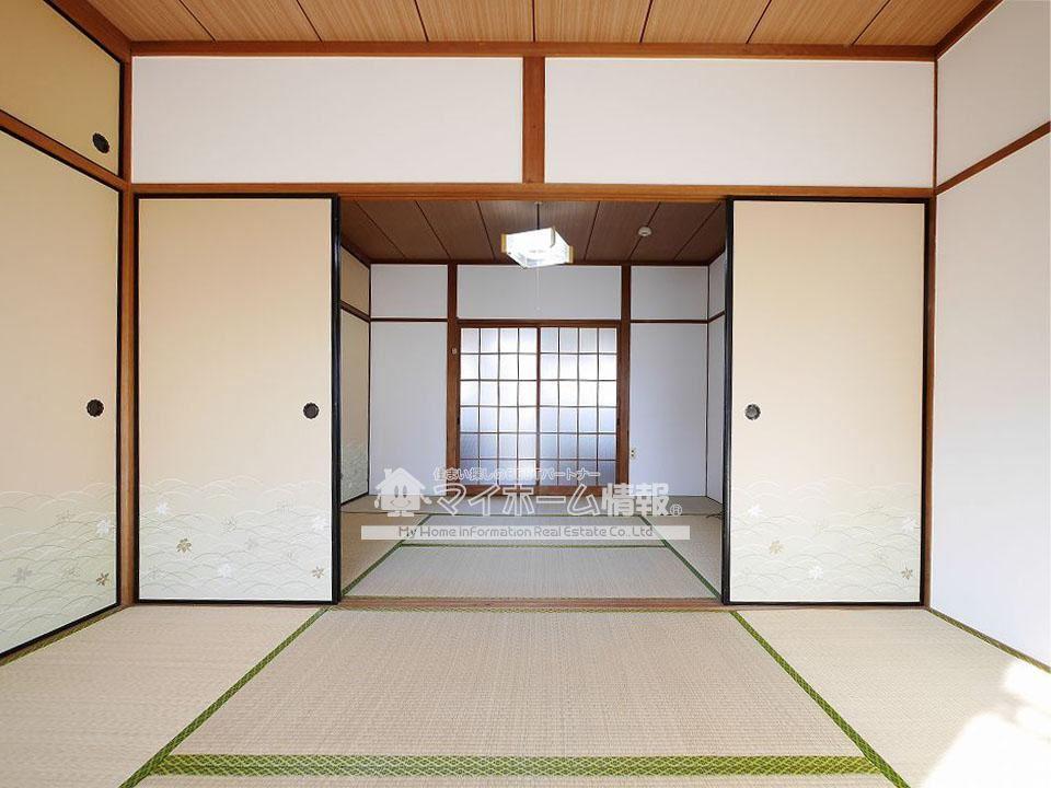 居室・リビング　いぐさの香る和室でリラックスした毎日を