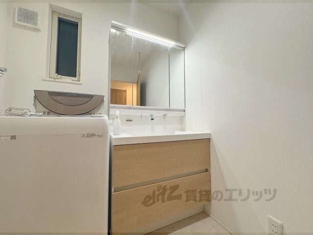 洗面設備　独立洗面台