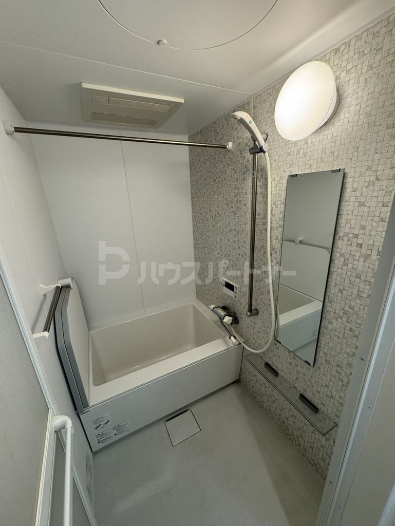 バス・シャワールーム　バス