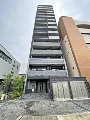 【名古屋市中区丸の内のマンションの建物外観】