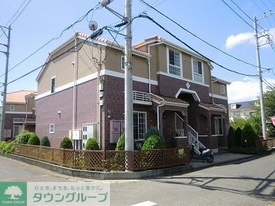 プロヴァンスＡの建物外観