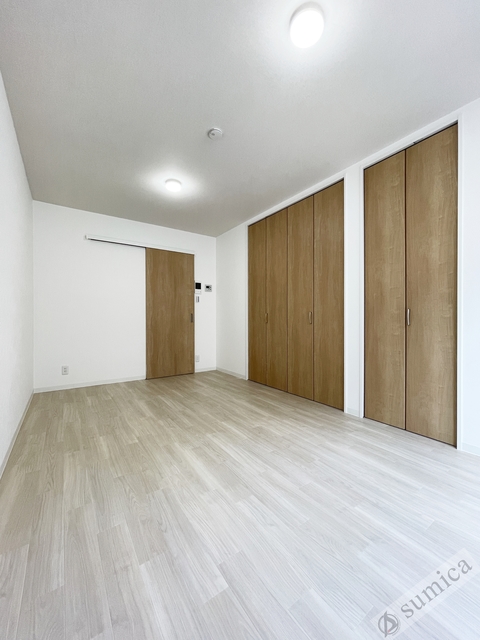 居室・リビング　ネットは無料で利用可能です♪♪