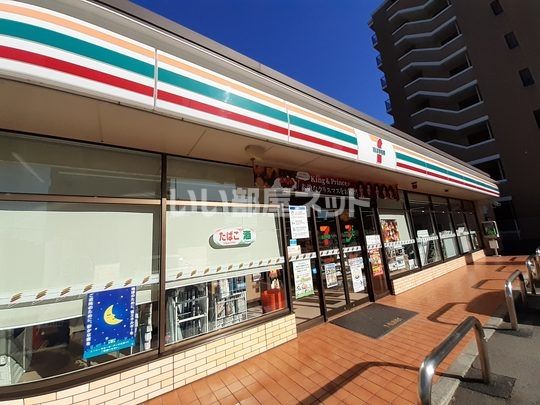 コンビニ　セブンイレブン 福岡愛宕2丁目店（コンビニ）まで346m