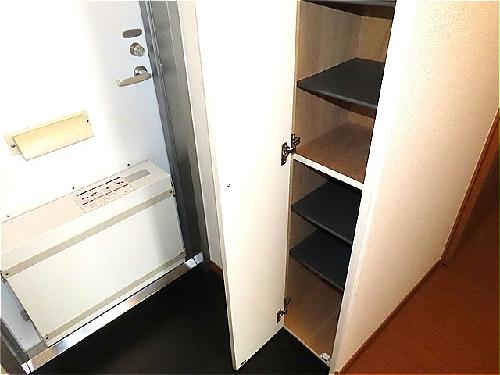 玄関　シューズボックスあり