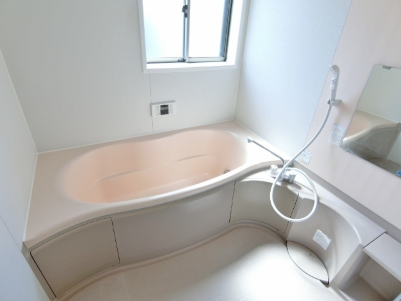 バス・シャワールーム　図面と現状に相違がある場合には現状を優先