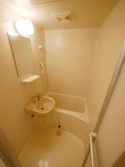 バス・シャワールーム　イメージです