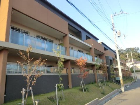 茨木市彩都やまぶき４