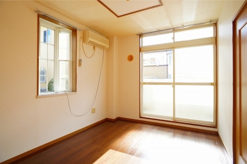 居室・リビング　図面と現状に相違がある場合には現状を優先