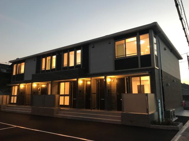 建物外観　外観写真（夜）