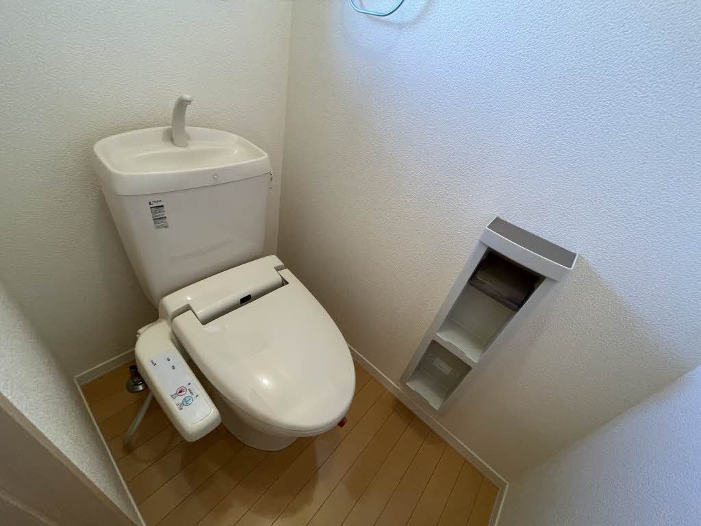 トイレ　トイレ