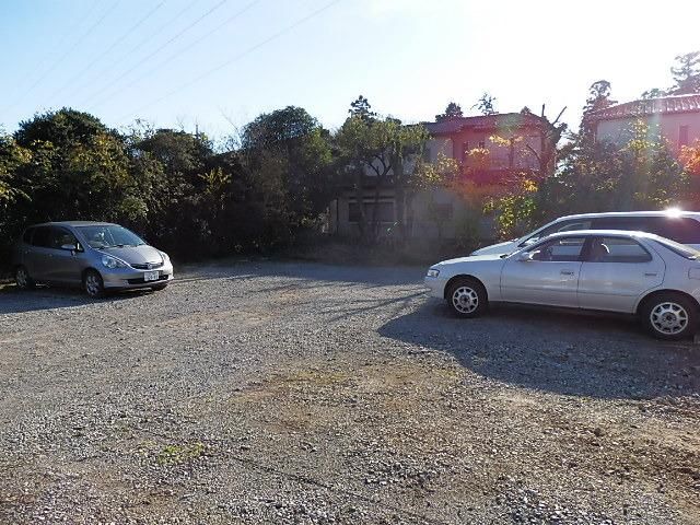 駐車場　敷地内駐車場あります