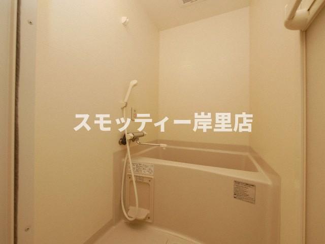 バス・シャワールーム　日々の疲れを癒すお風呂付です