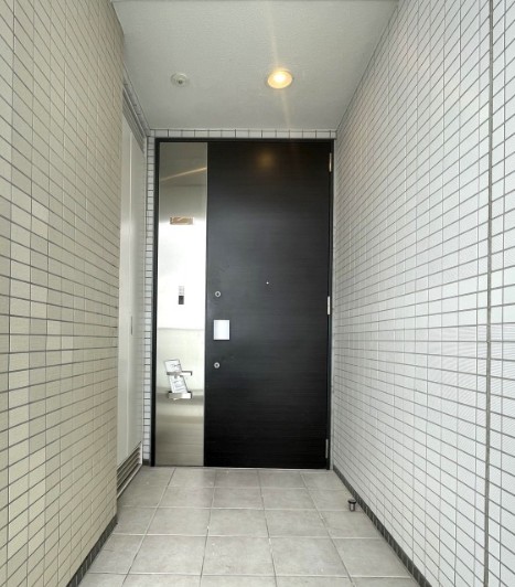 玄関　※こちらのお写真は他部屋になり参考写真です