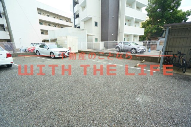 駐車場　駐車場があります