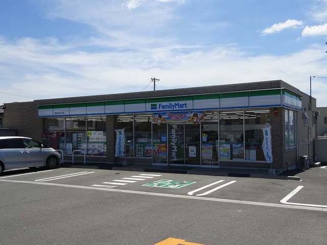 コンビニ　ファミリーマート朝日町おぶけ店（コンビニ）まで400m