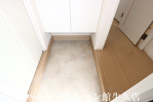 玄関　シューズボックス